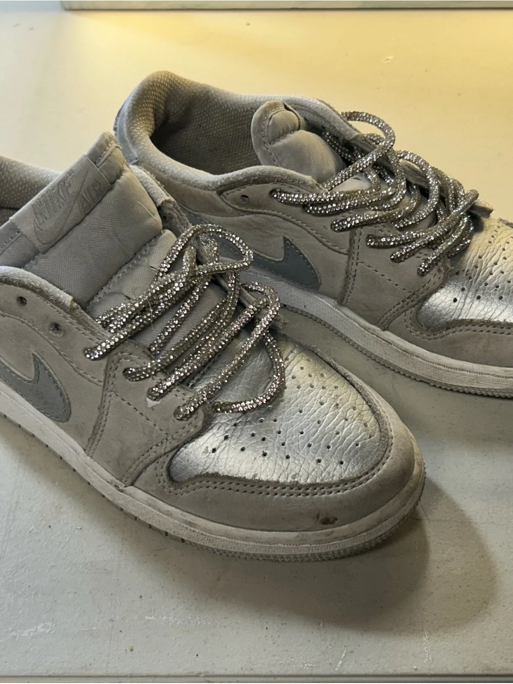 Nike low top